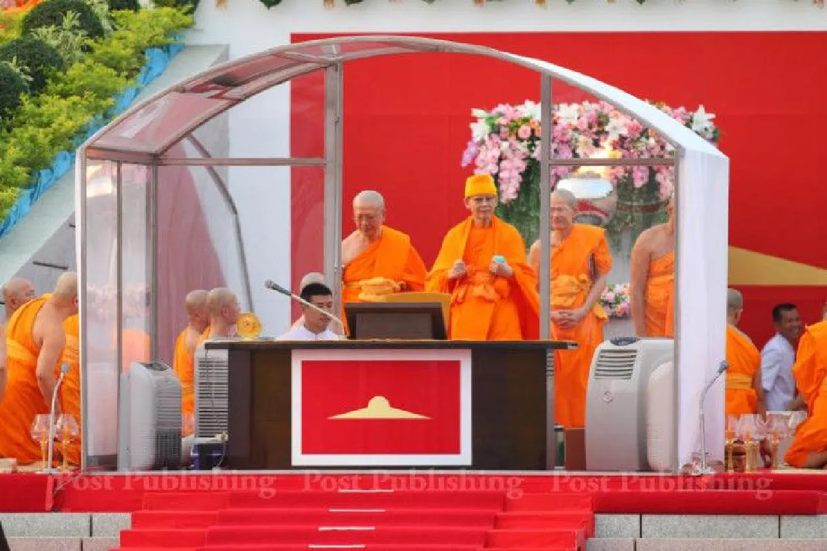 ยกเลิกม.44-เจรจาธัมมชโย ทางออกศึกธรรมกาย?