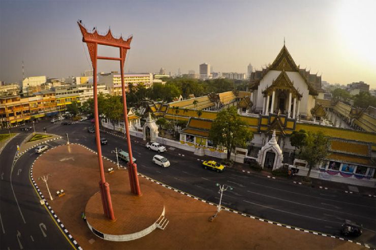 ความลับของดวงดาวกับการโล้ชิงช้า ความลับของดวงดาวกับการโล้ชิงช้า