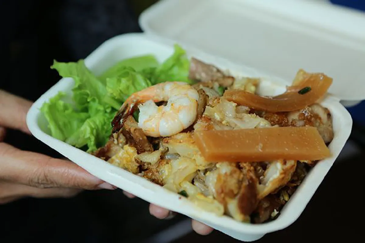 "เทสต์ ออฟ เดอะ เวิลด์ แอท เซ็นทรัล แบงค็อก" (Tastes of The World @ Central Bangkok)