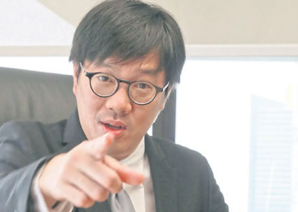 นายกระทิง และหญิงฟลอร์