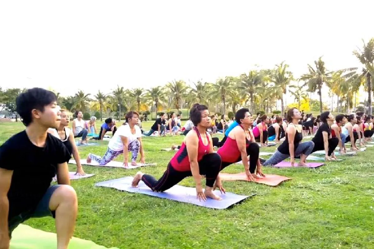 ครั้งแรกในไทยขอนแก่นเป็นเจ้าภาพจัดโยคะนานาชาติ