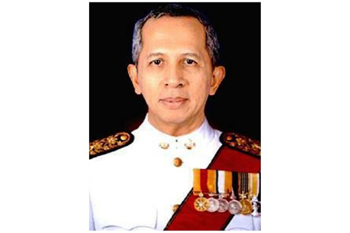 "ชีพ" นั่งประธานศาลฎีกา "ชีพ" นั่งประธานศาลฎีกา