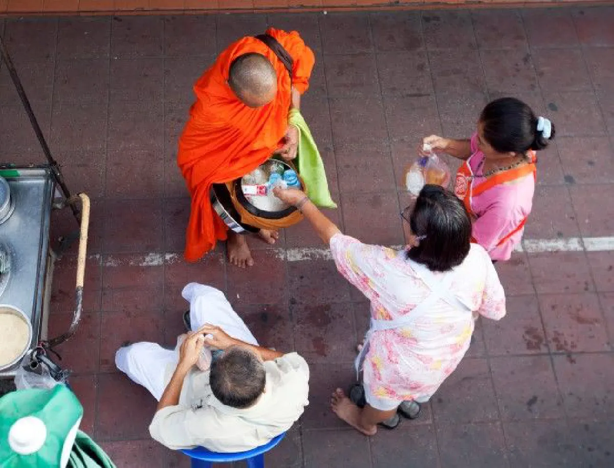 "สมาร์ทการ์ดพระ" ทางแก้ "มาร" ในคราบผ้าเหลือง