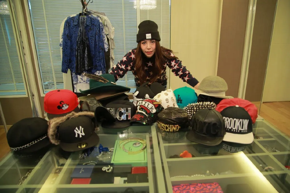 ซานิ เอเอฟ เปิดบ้านหรูสไตล์โมเดิร์น โชว์ของสะสมสุดหวง