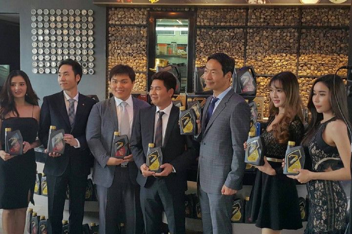 เป็นเอกฯแถลงเปิดตัวน้ำมันหล่อลื่นแบรนด์s-oil เป็นเอกฯแถลงเปิดตัวน้ำมันหล่อลื่นแบรนด์s-oil