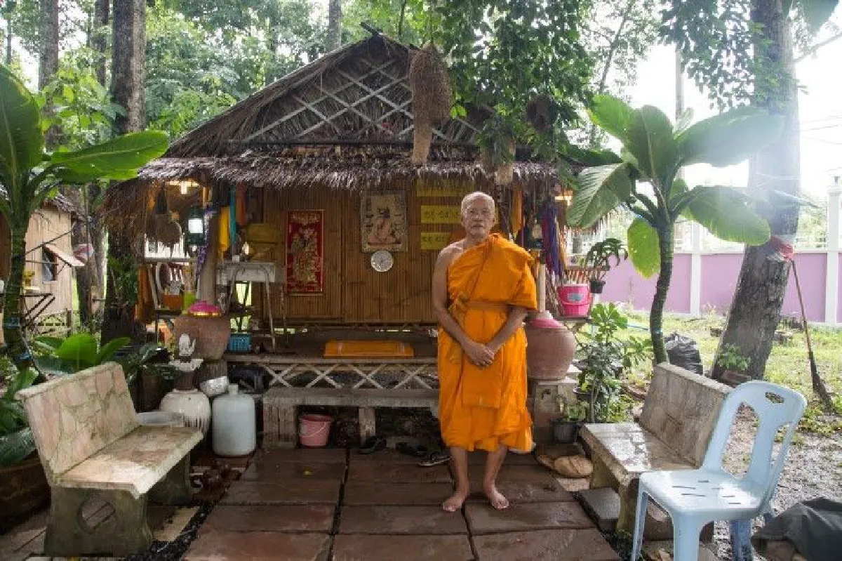 "เกิดเป็นคน สุจริตกับชีวิตเข้าไว้" พระหม่อมเหยิน ถอดความฮาสู่ความสงบถวายในหลวง ร.9