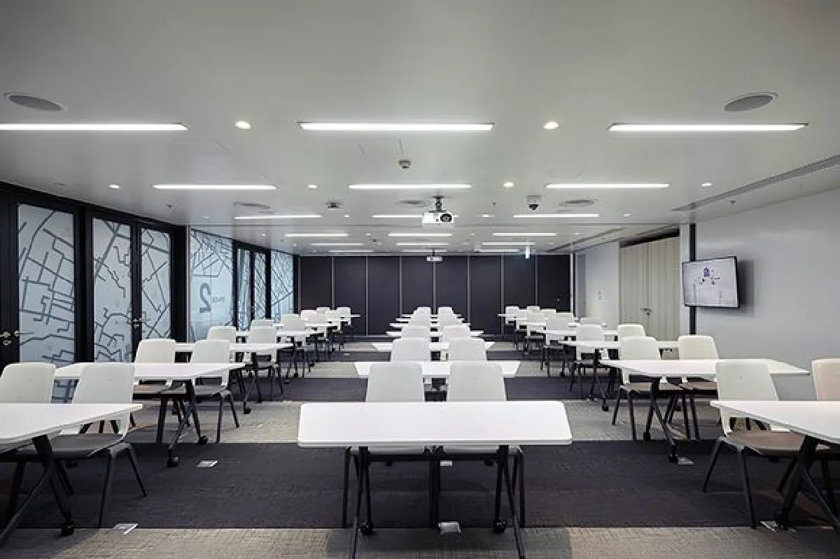 เอพี อะคาเดมี่ แล็บ แล็บอสังหาริมทรัพย์เท่ๆ สำหรับคนยุคใหม่