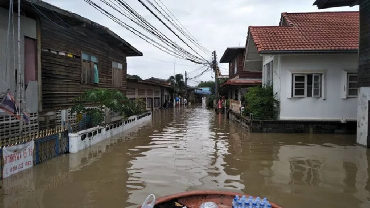ตัวเมืองกาฬสินธุ์จมท่วม10ชุมชนอพยพหนีน้ำ