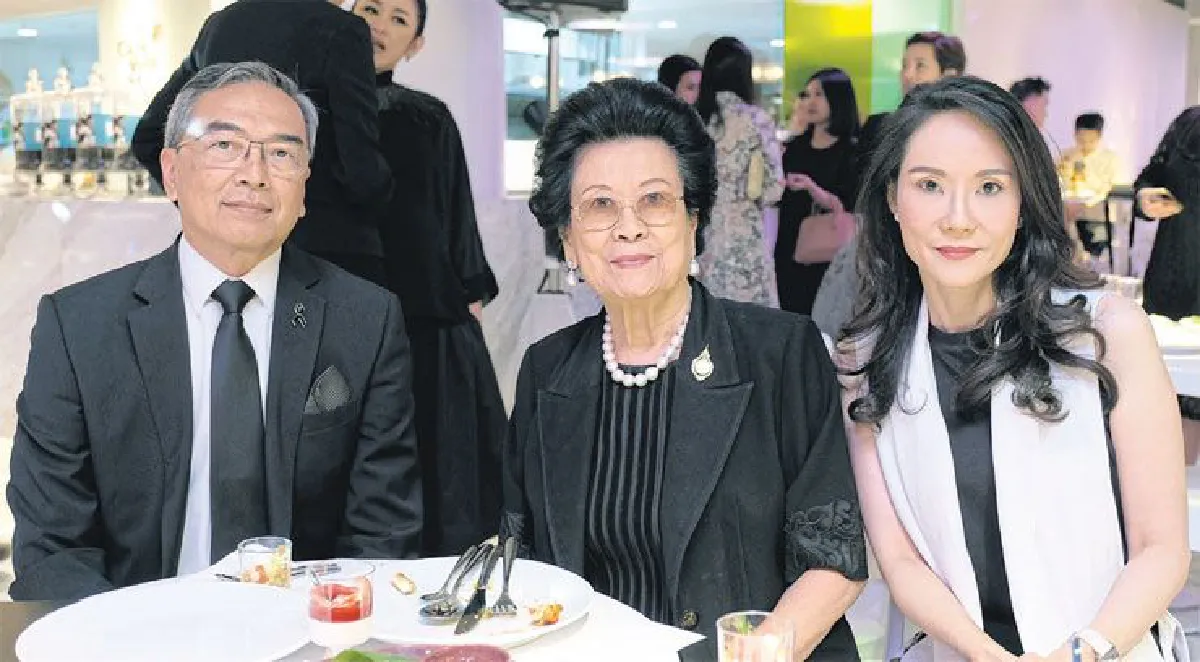 มาย คิทเช่น จัดงานเปิดยิ่งใหญ่