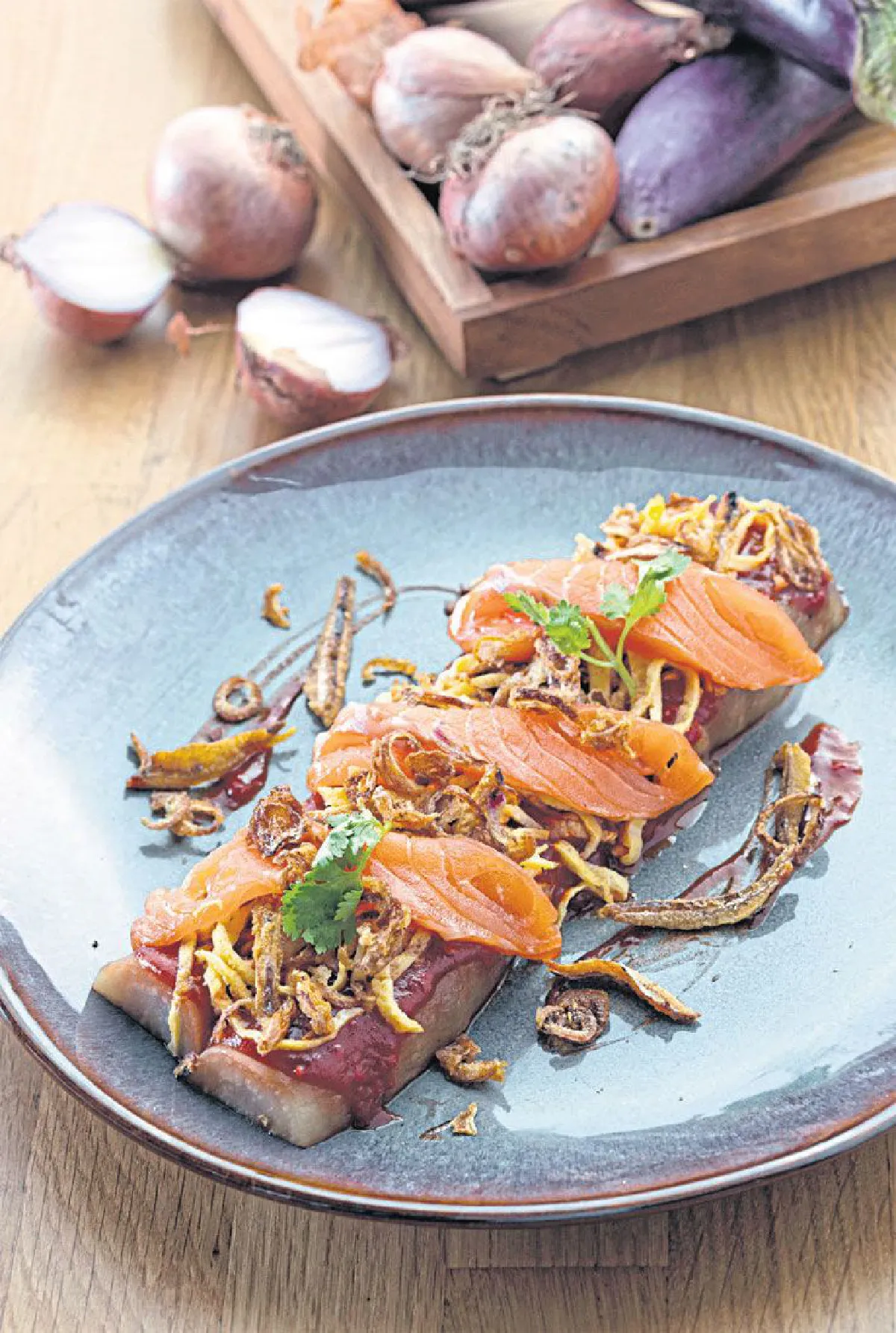 ทไวไลท์ สกาย & ซี บาร์ พลัส ดื่มด่ำบรรยากาศชิลๆ ชมวิวทะเล