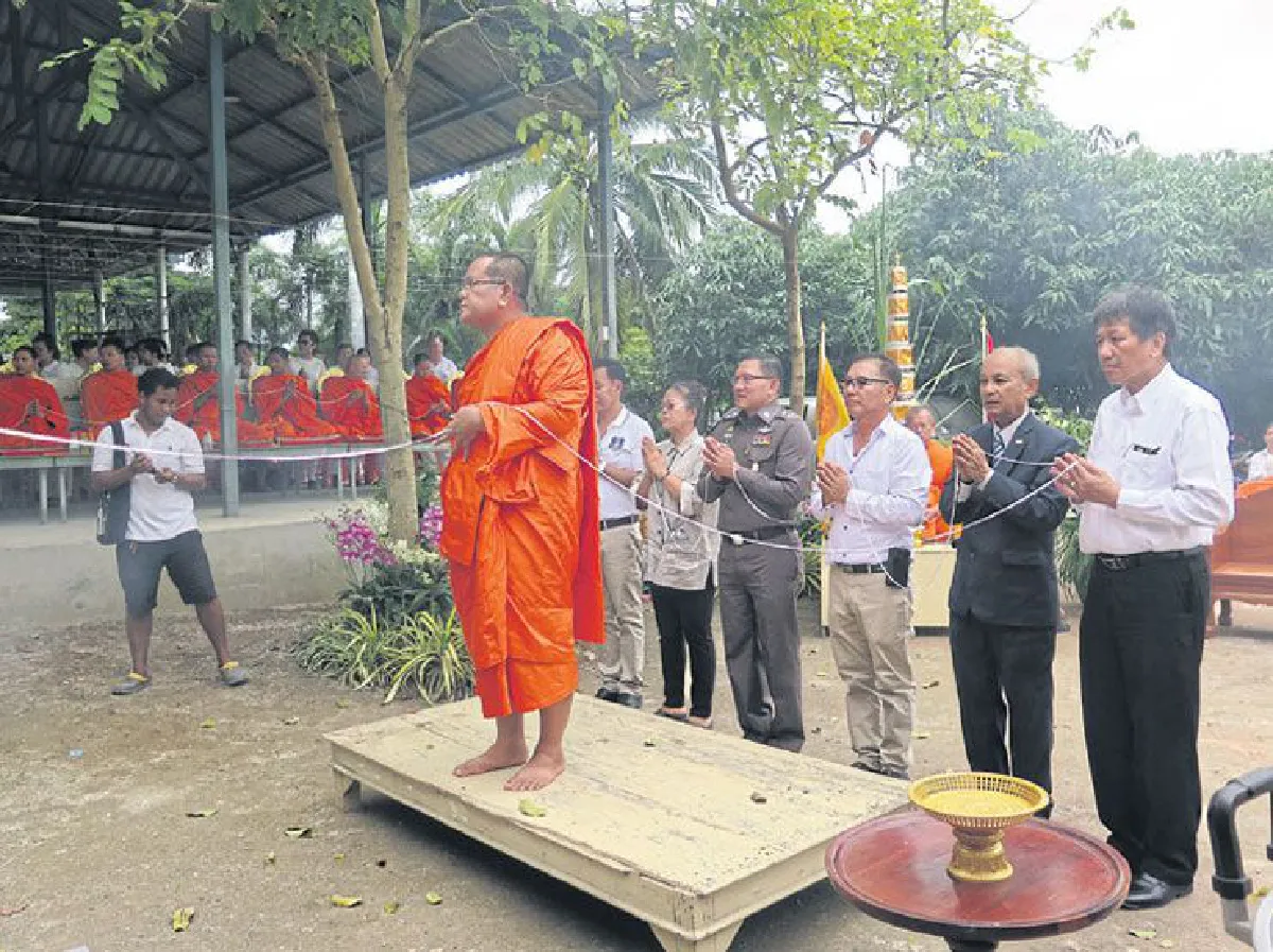 วัดกลางบางพระ สร้างหลวงพ่อสมหวังส่งไปอินเดีย