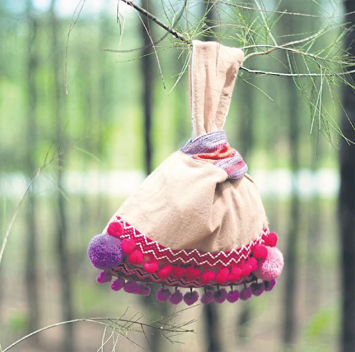 ฮาร์ททิสต์ กระเป๋าผ้าจากคนพิเศษ