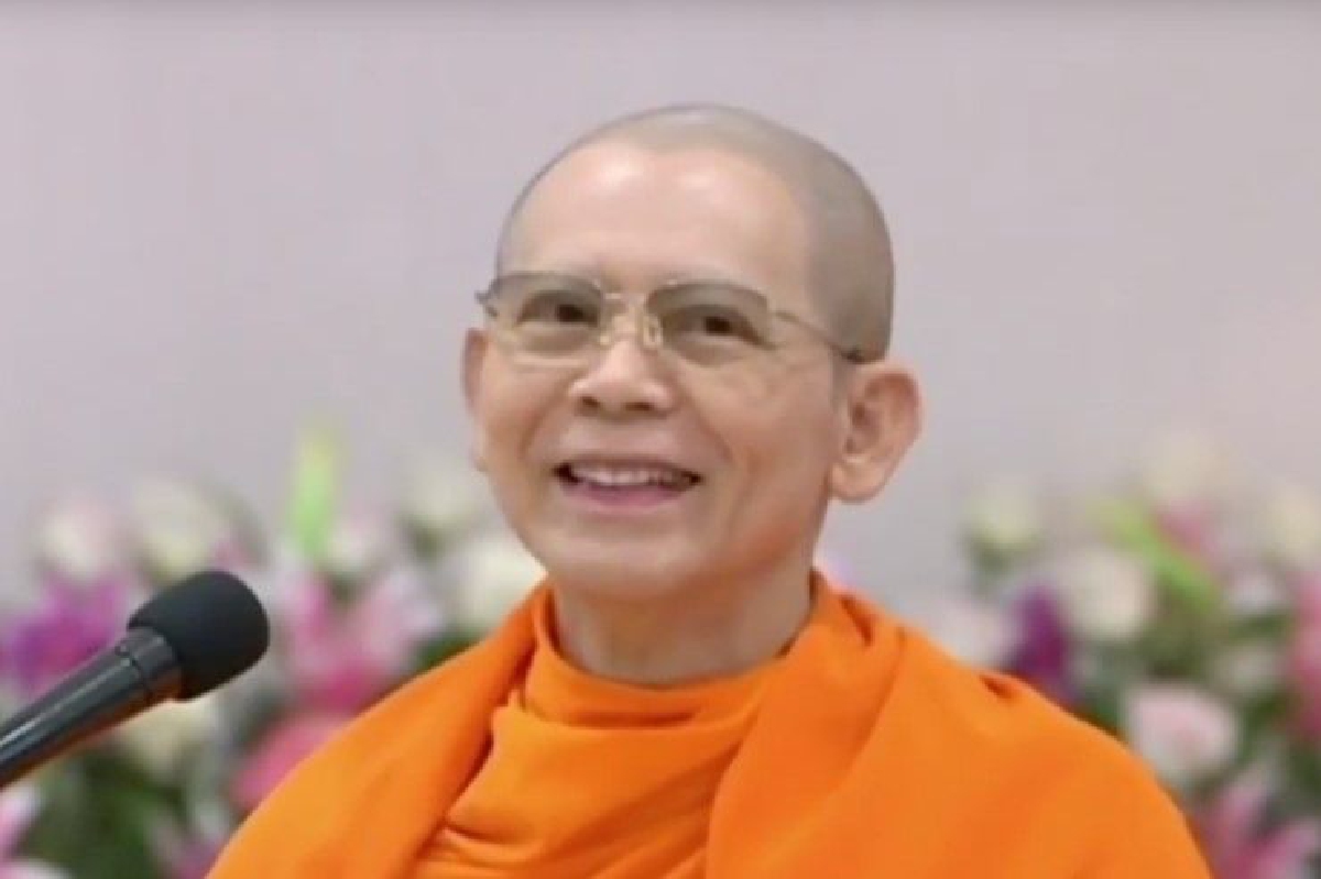 วาร์ปไปยุโรปแล้ว! ดีเอสไอพบข้อมูลลูกศิษย์พา "ธัมมชโย" หนี วาร์ปไปยุโรปแล้ว! ดีเอสไอพบข้อมูลลูกศิษย์พา "ธัมมชโย" หนี