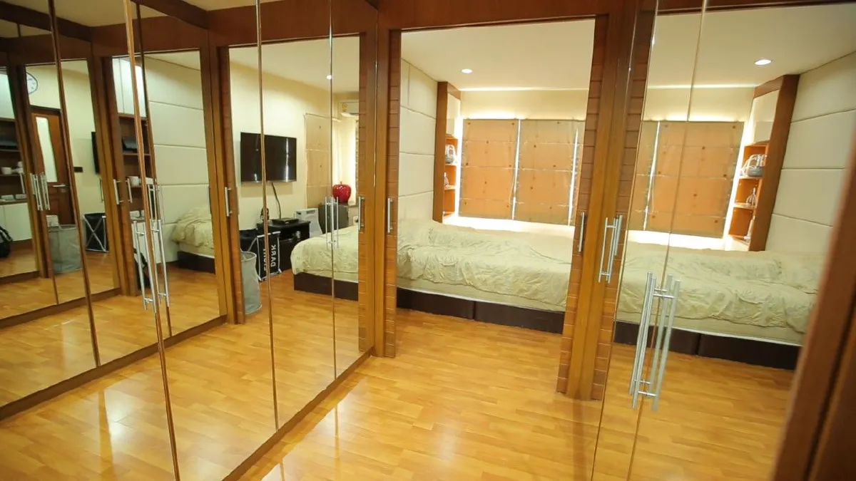 เปิดบ้าน! ปิยะพงษ์ ผิวอ่อน ตำนานเพชฌฆาตหน้าหยก ทีมชาติไทย