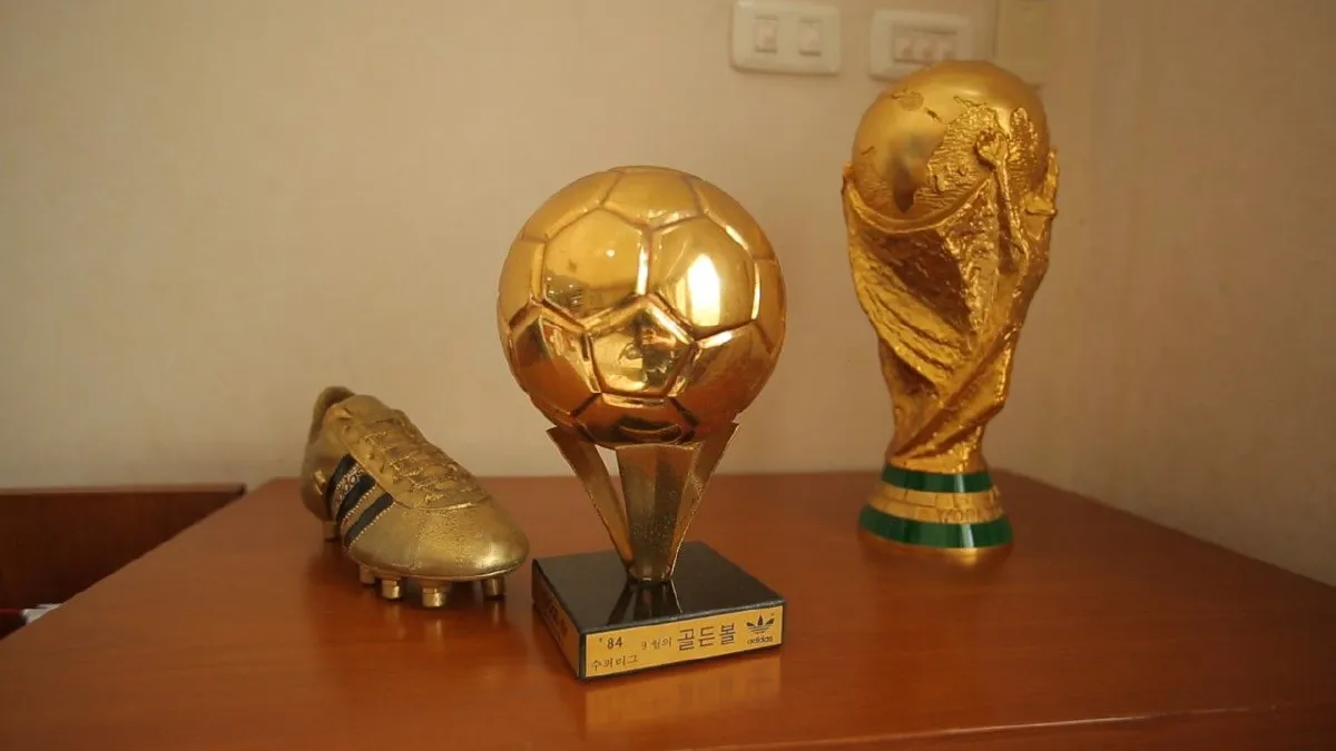 เปิดบ้าน! ปิยะพงษ์ ผิวอ่อน ตำนานเพชฌฆาตหน้าหยก ทีมชาติไทย