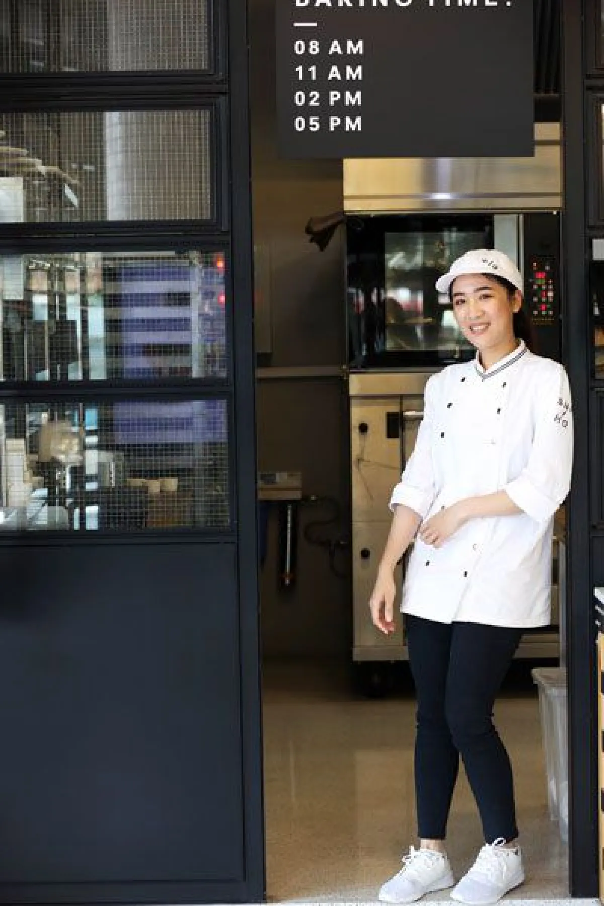 ธัญลักษณ์ อภิณหพานิชย์ จากเด็กสายวิทย์สู่เชฟขนมหวาน