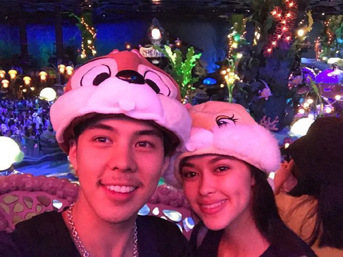 คู่นี้ดีต่อใจ! พีช-แพทริเซีย ควงคู่เติมหวานที่โตเกียวดิสนีย์ซี