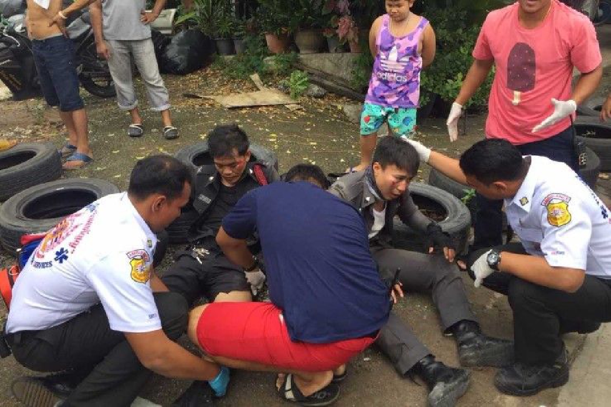ตร.บางแก้วไล่ล่าคนร้ายเกิดประสบอุบัติเหตุรถล้มเจ็บ2นาย ตร.บางแก้วไล่ล่าคนร้ายเกิดประสบอุบัติเหตุรถล้มเจ็บ2นาย