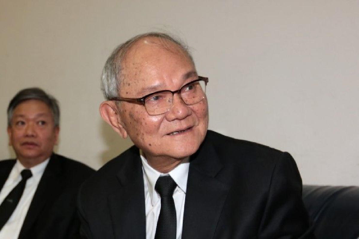 "มีชัย" ยันระบบต่างเบอร์ต่างเขตช่วยลดทุจริต "มีชัย" ยันระบบต่างเบอร์ต่างเขตช่วยลดทุจริต