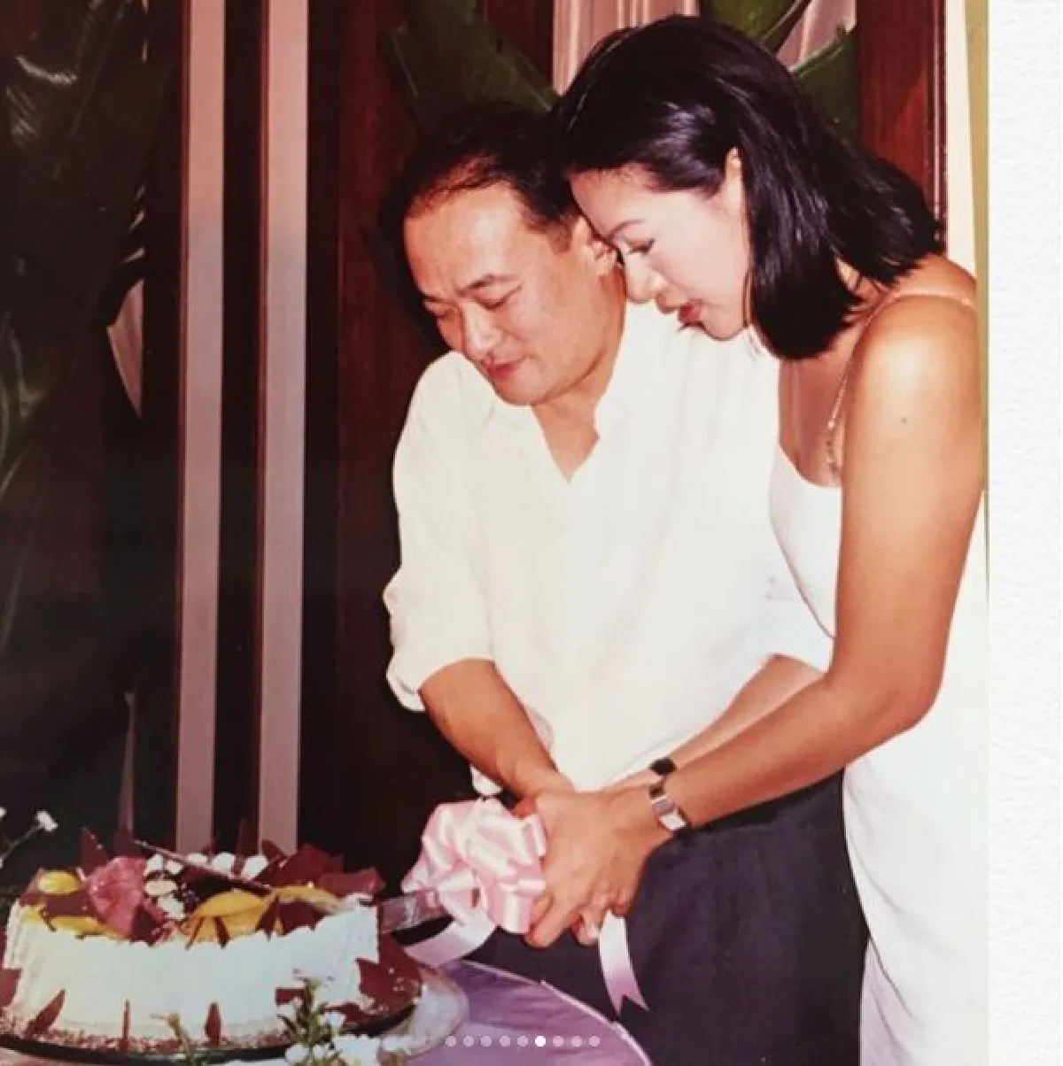 หวานออกสื่อ! กบ ปภัสรา โพสต์ซึ้งถึงสามีในวันครบรอบแต่ง 17 ปี