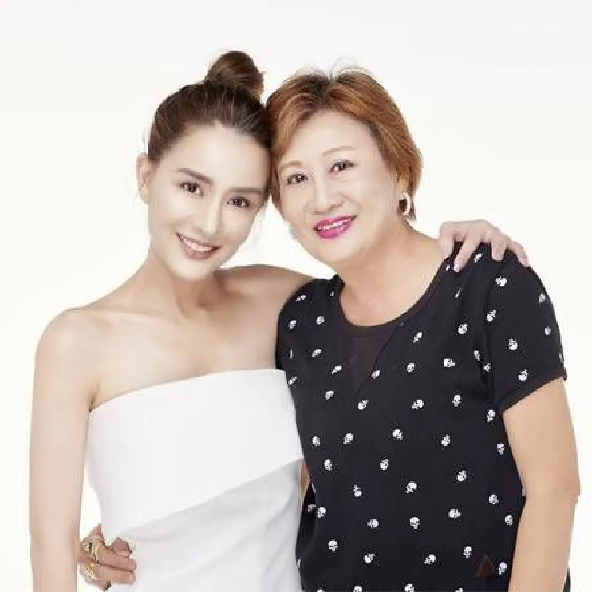 นิโคล เทริโอ เคลื่อนไหวล่าสุด! ขอบคุณทุกกำลังใจหลังโพสต์ภาพจอดำ