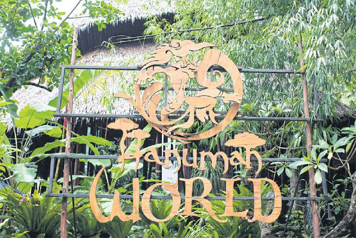 ห้อยโหนเป็นลิง กรี๊ดลั่นป่า ที่หนุมาน เวิลด์