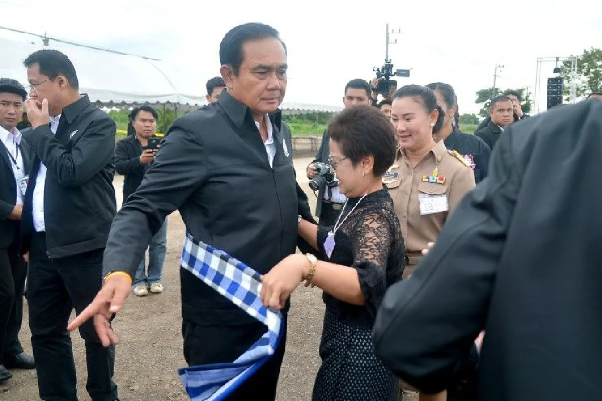 "บิ๊กตู่" ถึงโคราชเข้าสักการะย่าโมพร้อมพบปะประชาชน