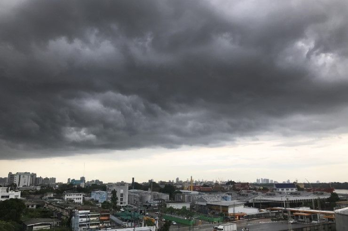 ฝนถล่มทั่วไทยตลอด2เดือน ฝนถล่มทั่วไทยตลอด2เดือน