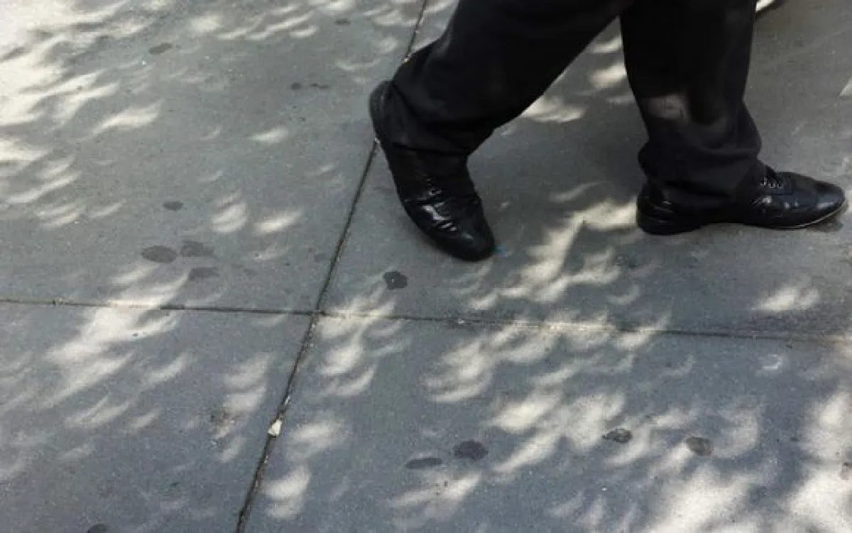 Americans in awe of total solar eclipse