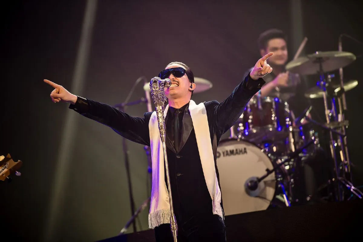 ยานแม่ของจริง! สล็อต แมชชีน จัดเต็มสุดพลังในคอนเสิร์ตใหญ่