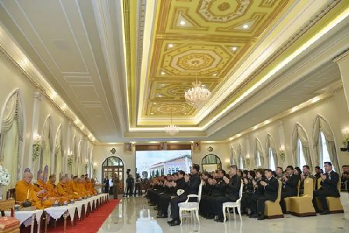 นายกทำบุญเปิดตึก"ภักดีบดินทร์ " เรือนรับรองหลังใหม่ ทำเนียบฯ