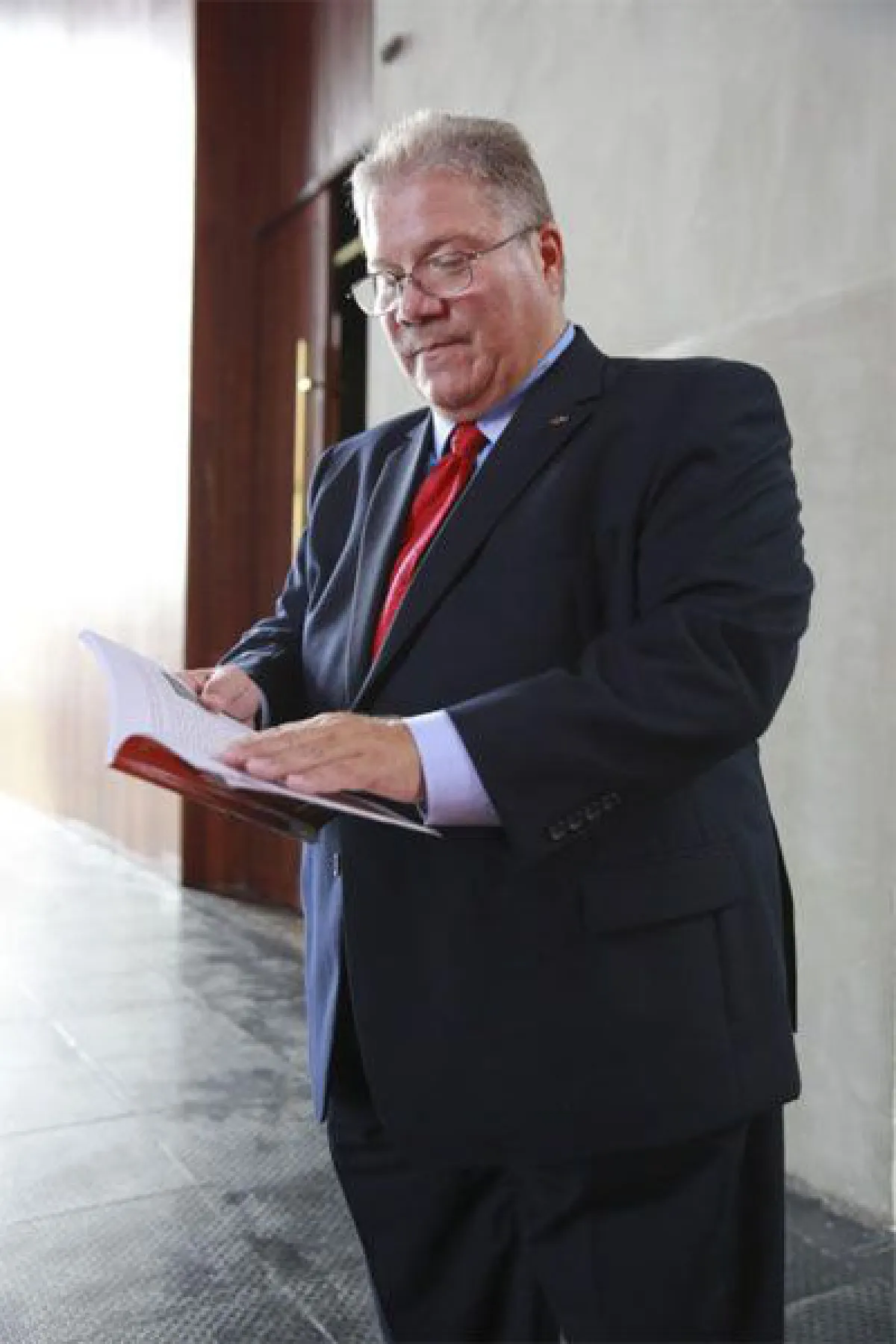 ฮาวเวิร์ด เบิร์ก เผยเทคนิคอ่านเร็วติดสปีด