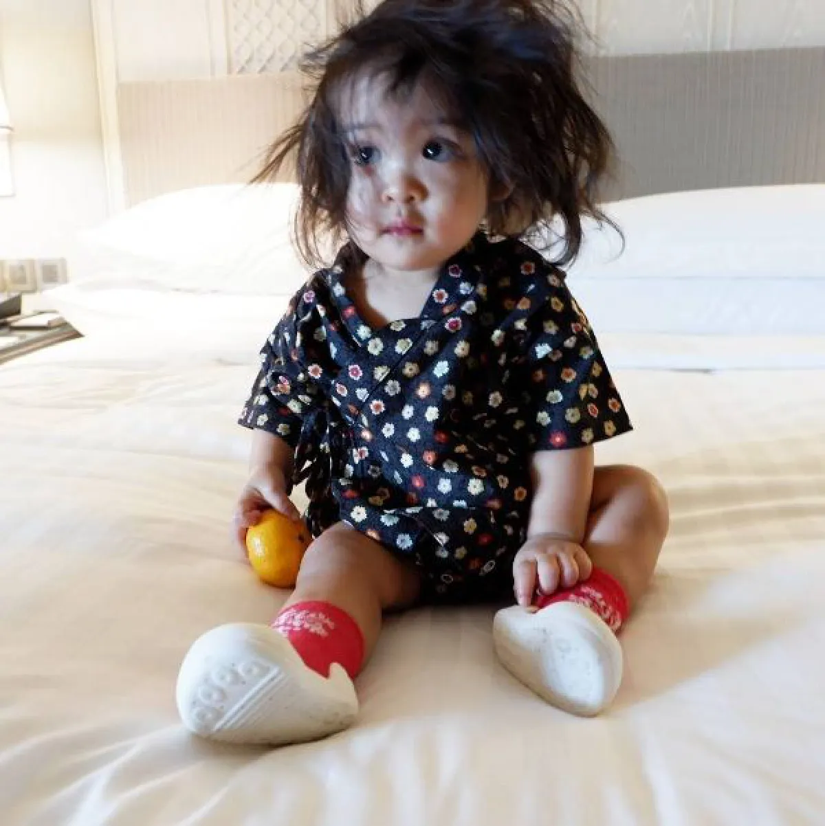 รวมช็อตเด็ดลูกดารา..เห็นแล้วฮาน้ำตาเล็ด