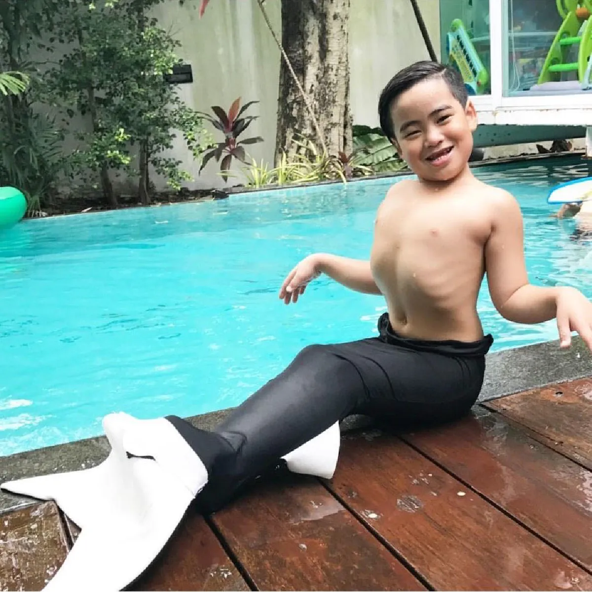 รวมช็อตเด็ดลูกดารา..เห็นแล้วฮาน้ำตาเล็ด