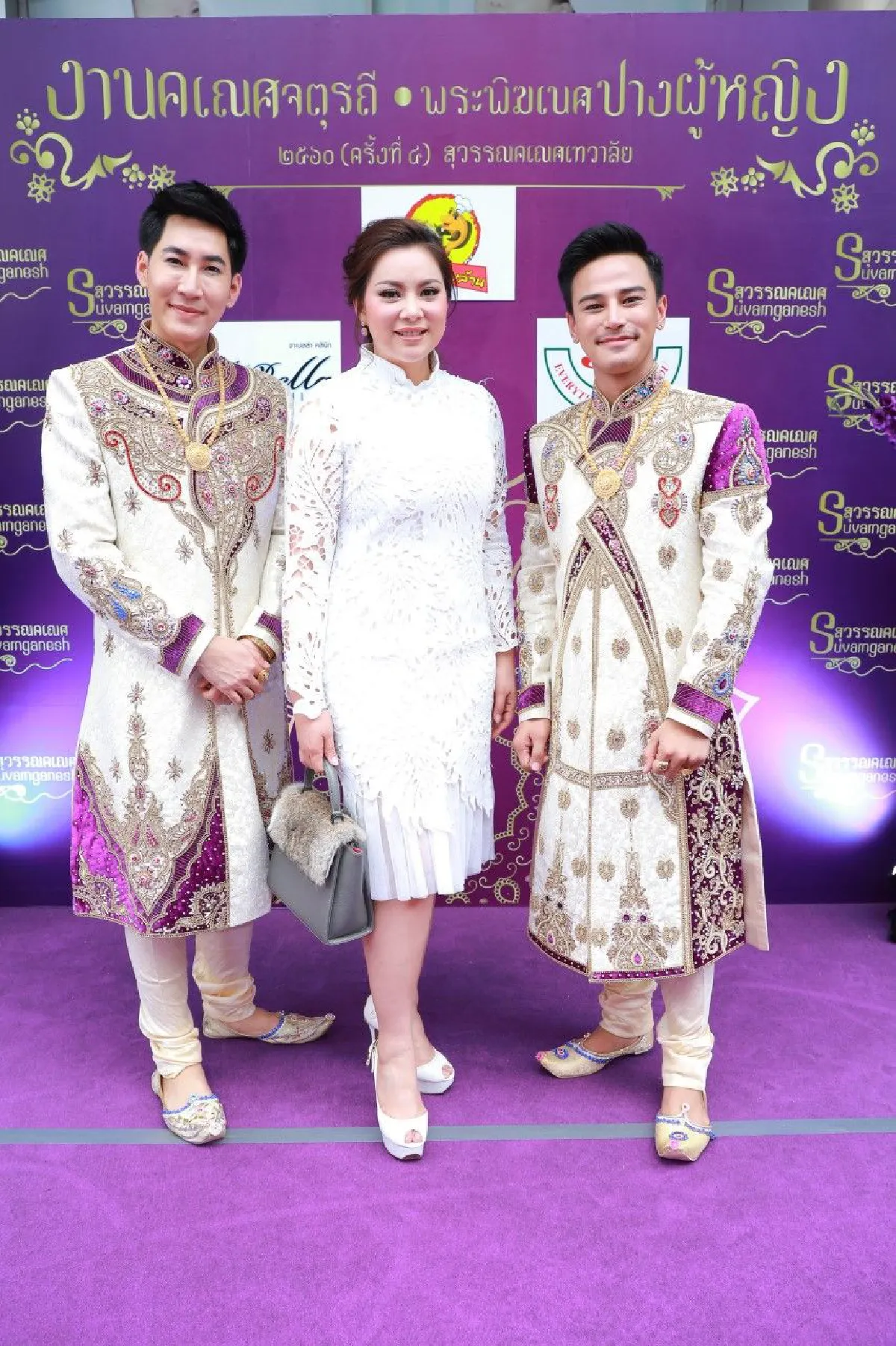 บุ๋ม ปนัดดา ร่วมงานคเณศจตุรถี บวงสรวงพระพิฆเนศปางผู้หญิง