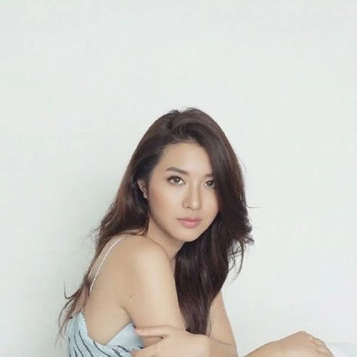 "มิว นิษฐา" เผยสเปคชอบคนที่โตกว่า ดูแลเราได้  ส่วน "เจ้าขุน" แค่พี่น้อง