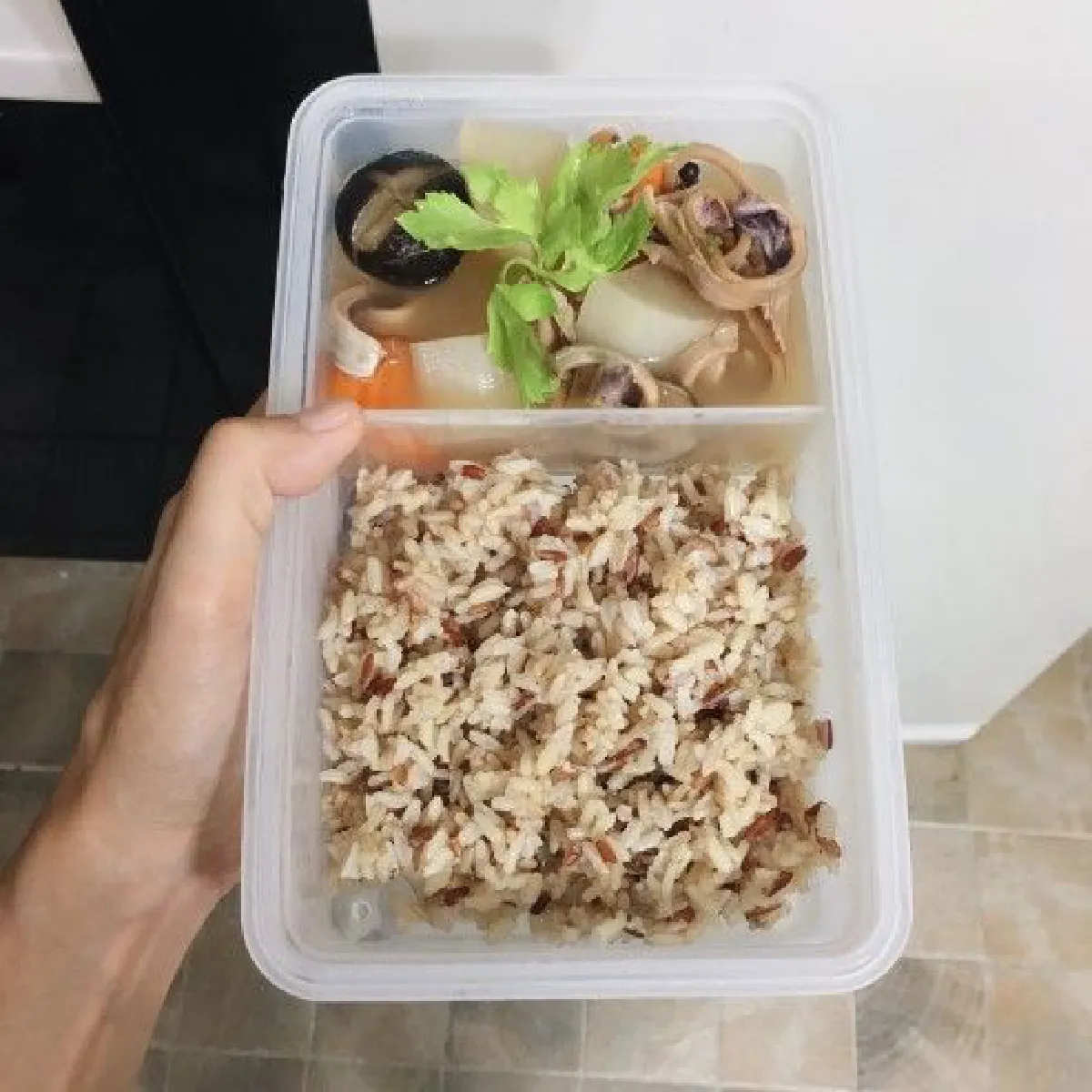 น่ากินทุกอย่าง! "สาวออฟฟิศ" รีวิวข้าวกล่องทำเอง มีประโยชน์-อร่อย-ประหยัด