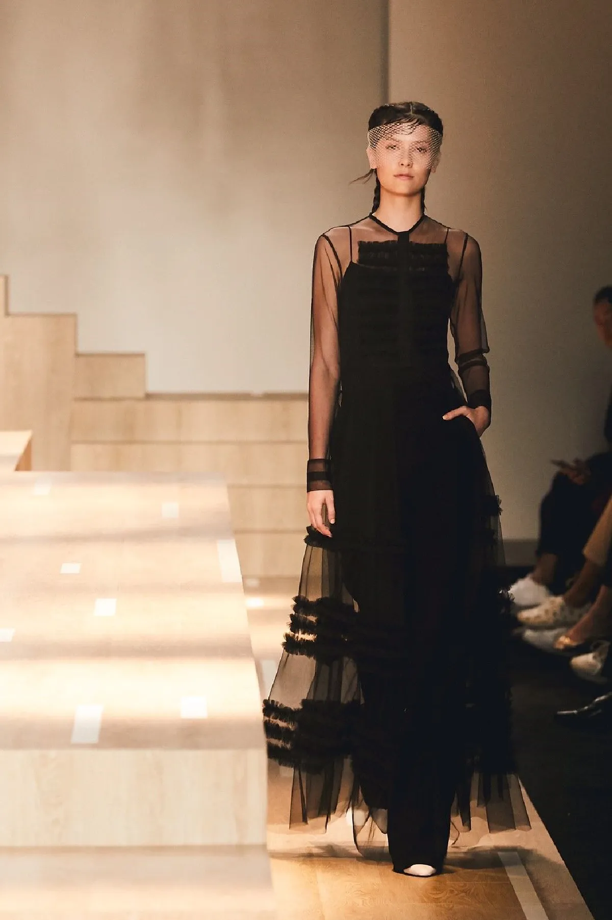 ASV ‘At The Ballet’ คอลเลคชั่นที่ดึงมนต์เสน่ห์ของบัลเล่ต์มารังสรรค์ผลงานผ่านผืนผ้า