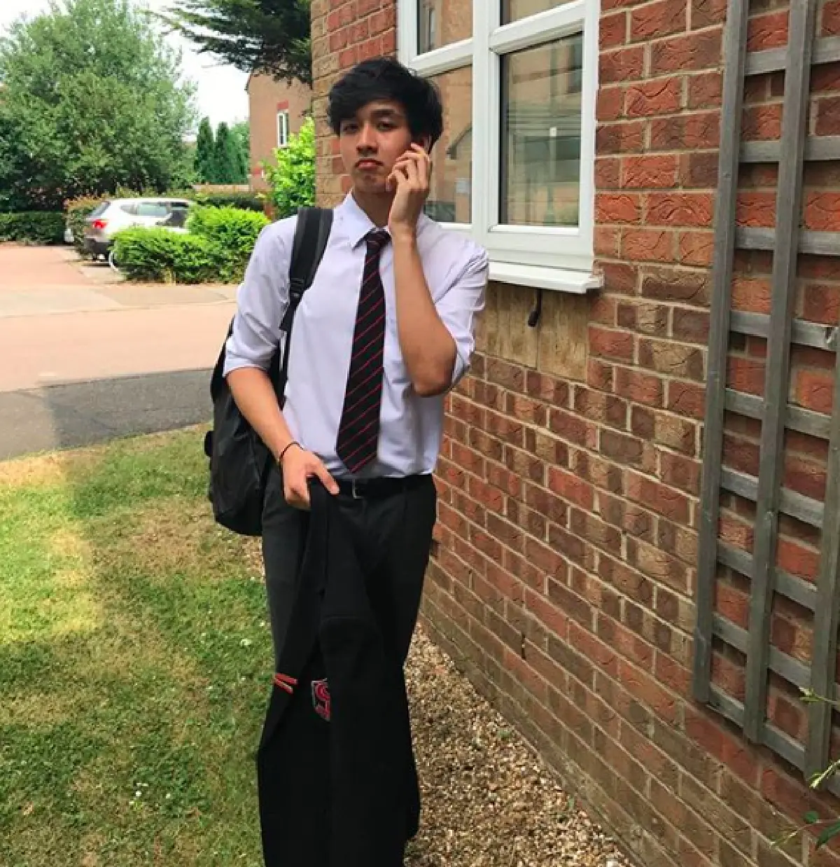 ไม่ได้มีดีแค่หน้าตา..รวมลูกชายดาราดีกรีนักเรียนนอก