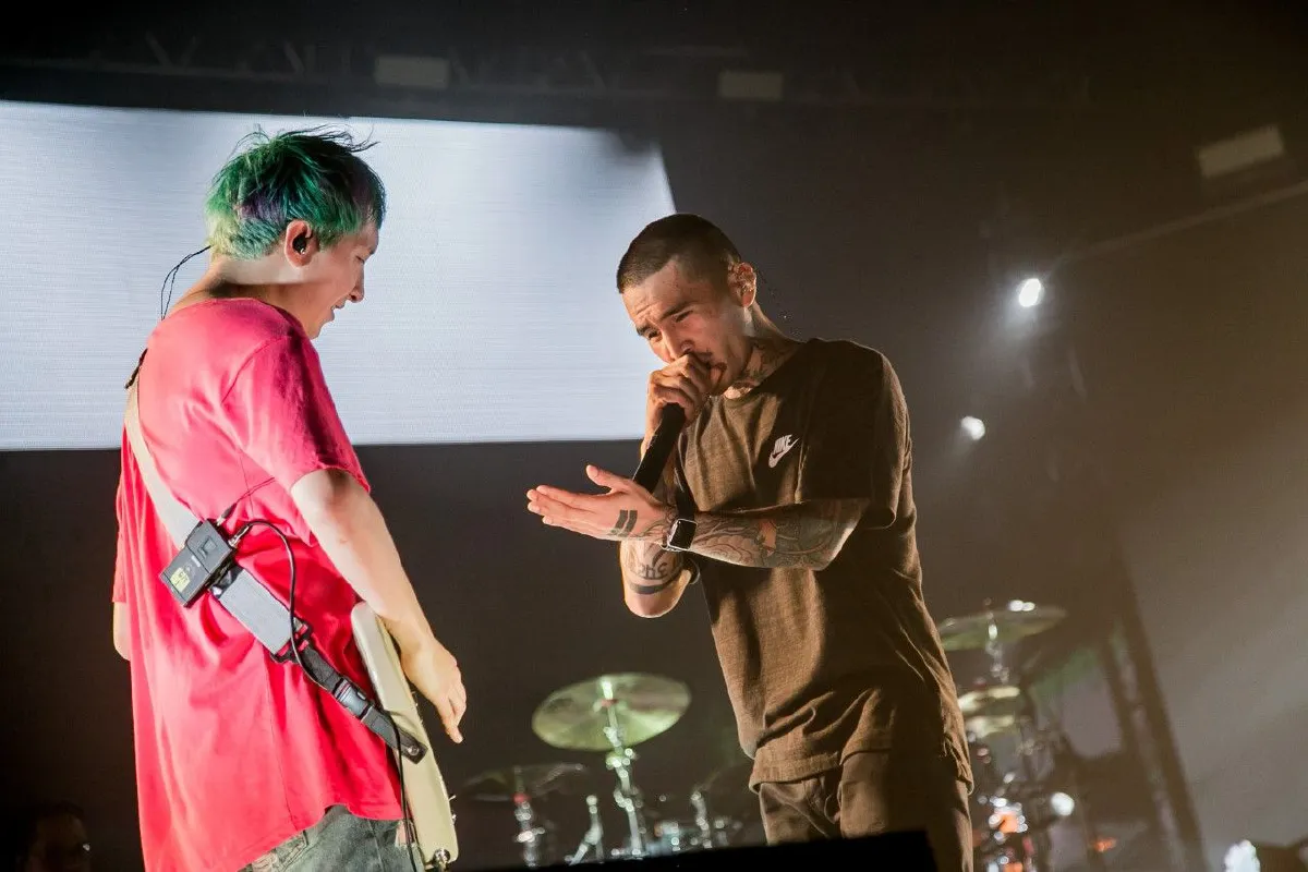 คอนเสิร์ตใหญ่ โลโมโซนิค ศิลปินบ้าพลังที่เล่นสดได้มันส์ที่สุด