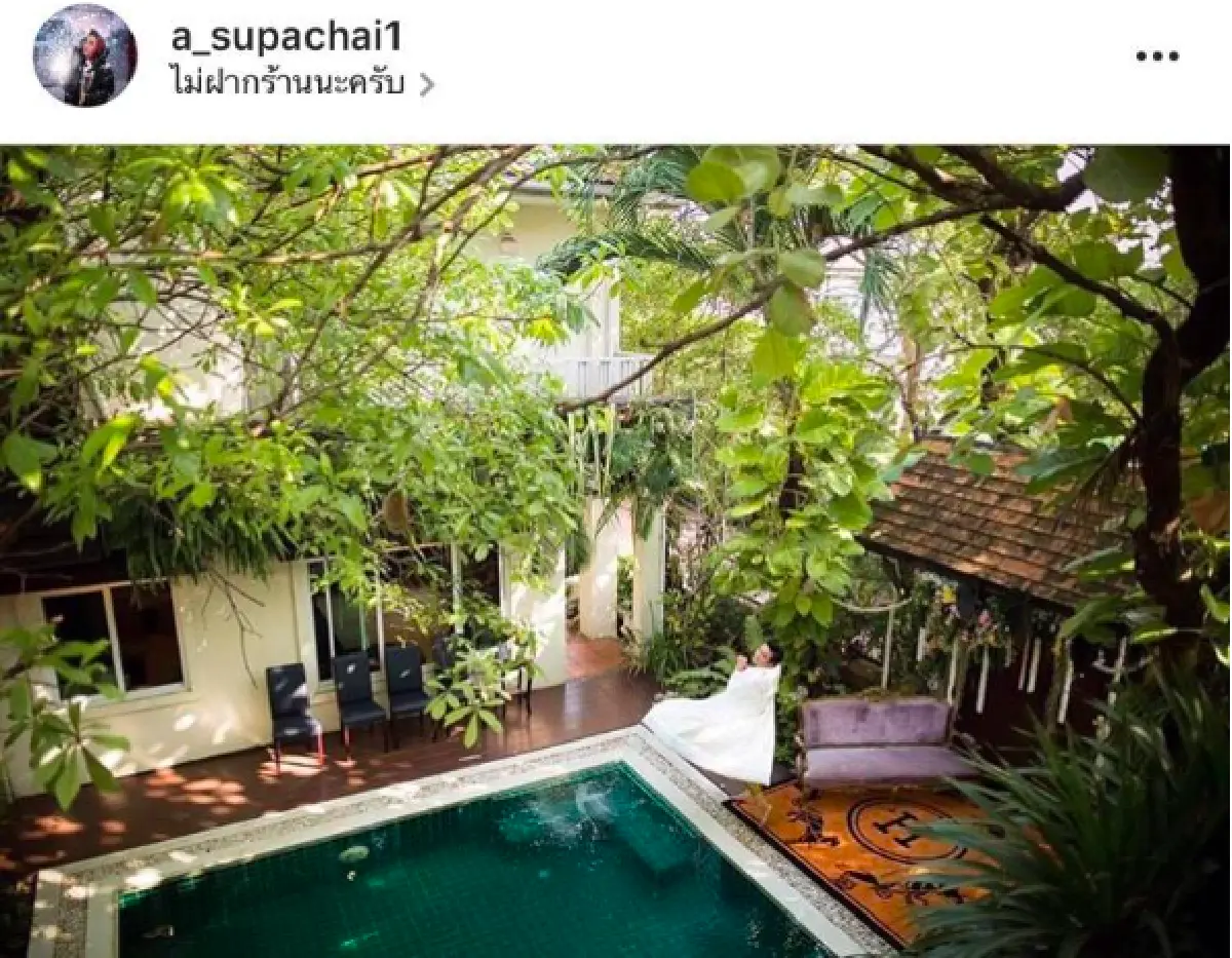 หรูเริ่ดอลังการได้อีก..สระว่ายน้ำในบ้านของเหล่าคนดัง