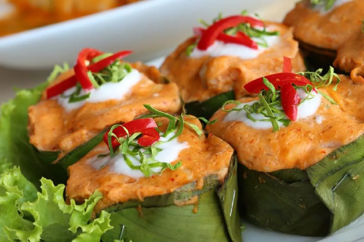 บัวริมแม่น้ำ ตำนานความอร่อยกว่า 3 ทศวรรษ