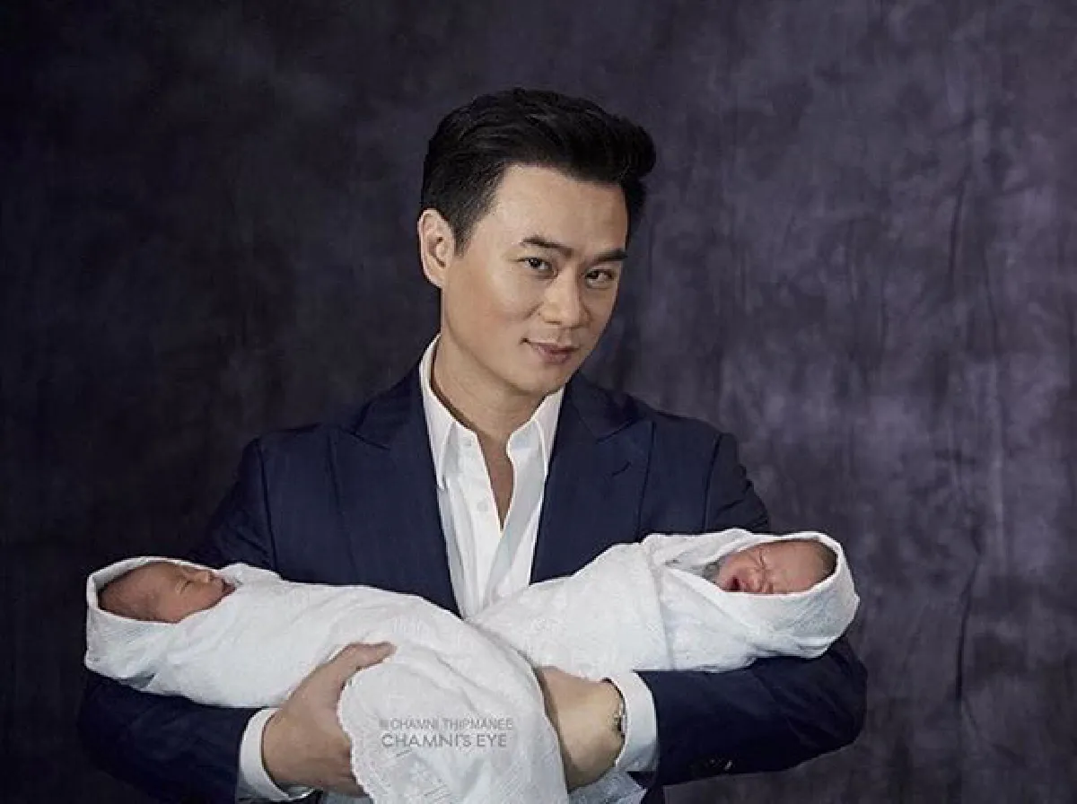 เหล่าคนดังแห่เยี่ยมหลานแฝดซุปตาร์ น้องสายฟ้า-พายุ