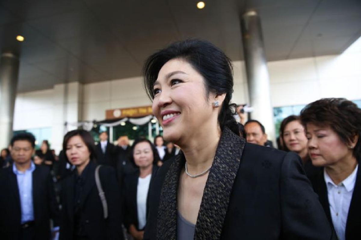 ยิ่งลักษณ์หนีกระทบเพื่อไทยโอกาสตั้งรัฐบาลน้อยลง ยิ่งลักษณ์หนีกระทบเพื่อไทยโอกาสตั้งรัฐบาลน้อยลง