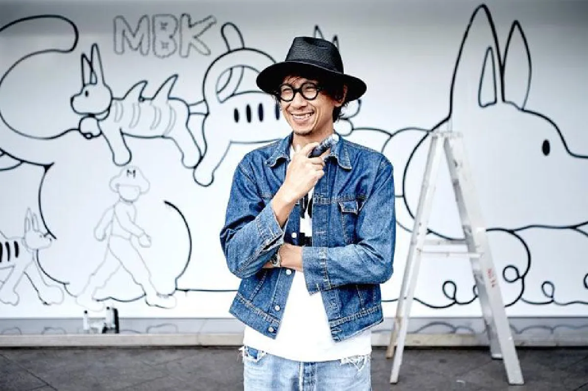 ปทุมวันสายอาร์ต! เซลฟี่ใต้ใบบัวลอยฟ้า กับเหล่ามาครับแอนด์เฟรนด์