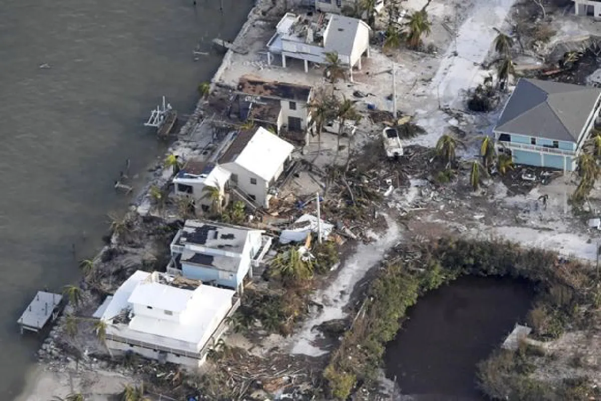 Hurricane Irma leaves path of destruction