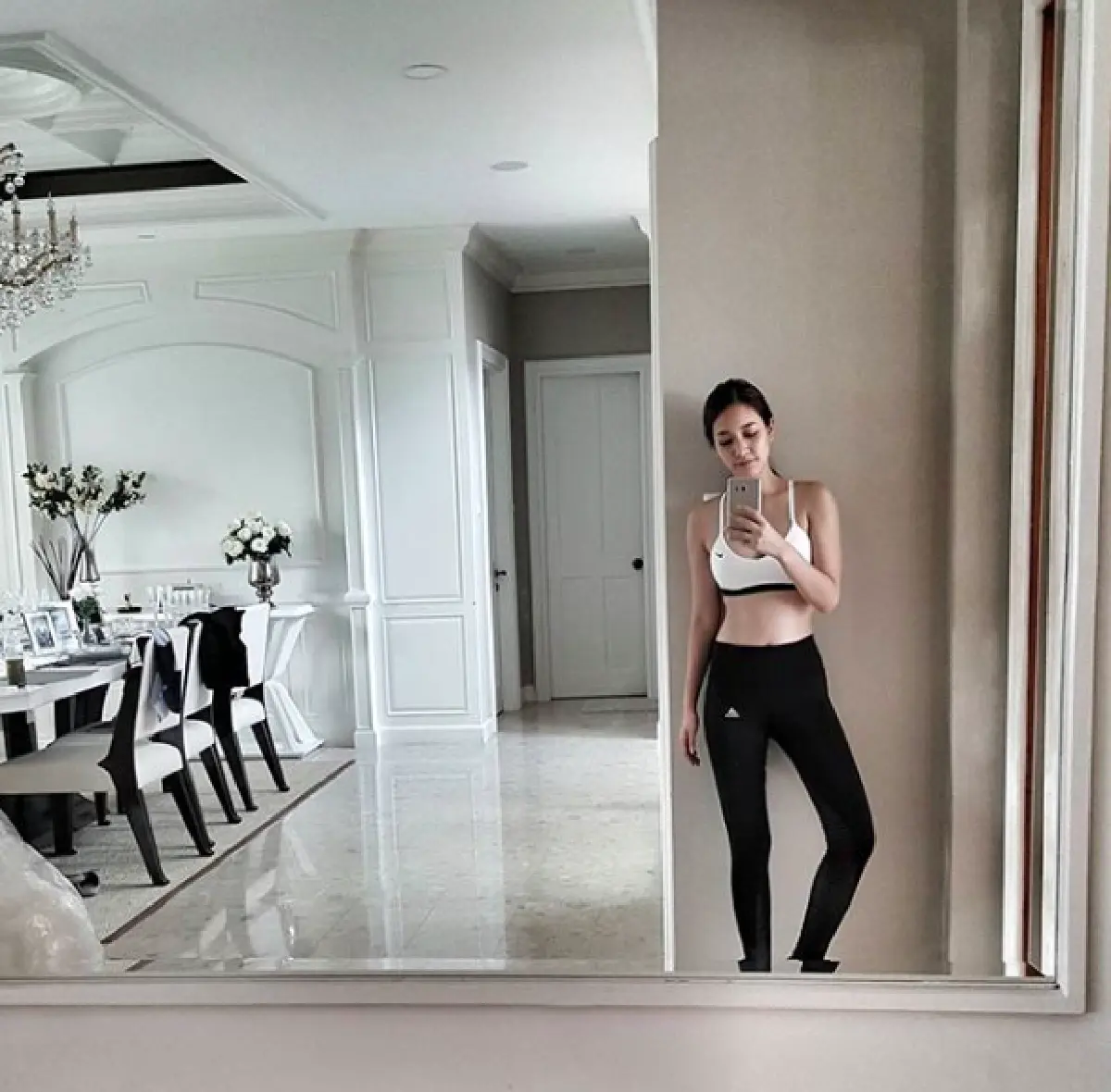 สวยและรวยมาก! เปิดภาพบ้านหลังใหม่ของ มิน พีชญา