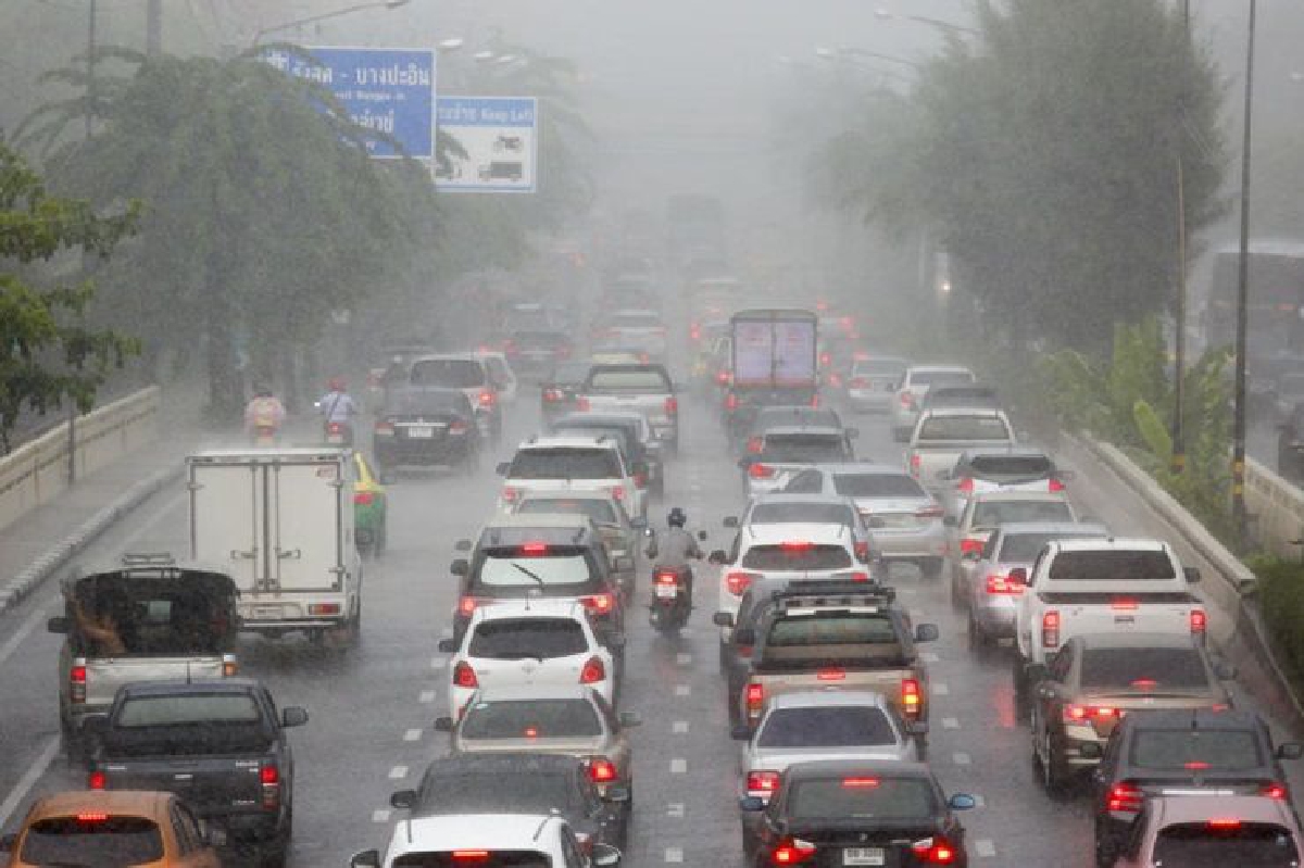 ไทยยังคงมีฝนต่อเนื่อง - ตกหนักบางแห่ง กทม.60% ไทยยังคงมีฝนต่อเนื่อง - ตกหนักบางแห่ง กทม.60%