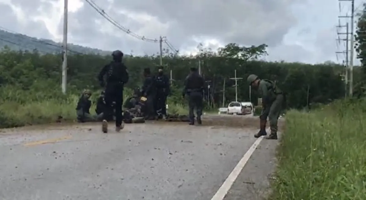 คนร้ายล่อเจ้าหน้าที่ไปตรวจระเบิดก่อนกดบึ้มดับ1เจ็บ20