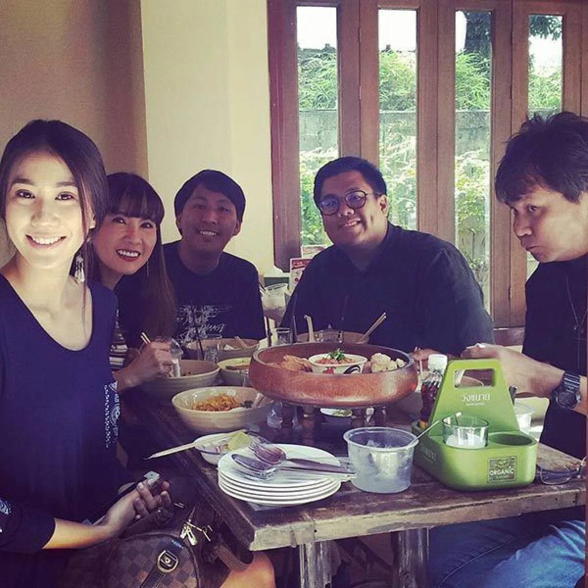 แก้ว อภิรดี-อ๊อด โอภาส รวมตัวเฉพาะกิจ จัดทริปไปสู่ขอสาวให้ลูกชาย